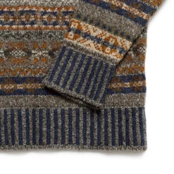 Jamieson's Of Shetland Knitwear<Jamieson's for Clutch Cafe Fair-Isle V-Neck Pullover with Graduated Rib #5 Dark Grey x Navy