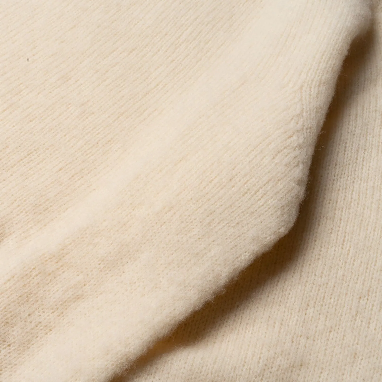 Malloch's x Clutch Cafe Knitwear<Malloch's for Clutch Cafe Kelso Brushed Shetland Cream