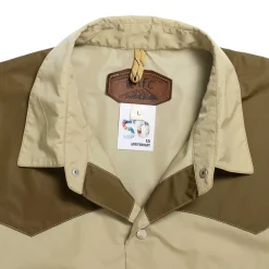 Rocky Mountain Featherbed Shirts|Jackets And Coats<Wind Shirt Classic Taffeta Tan
